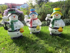 Schneemann mit Hut und elektr. Laterne 230V, 65 cm hoch, Deko Figur zur Weihnachtsdekoration